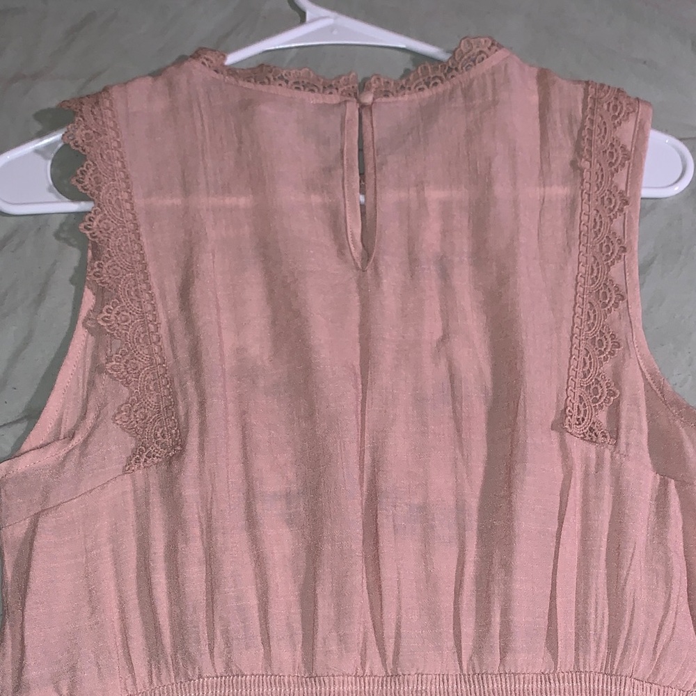 NWT Mine Womens Floral Rose Embroidered Dusty Pink Sz L Dress - Picture 7 of 10